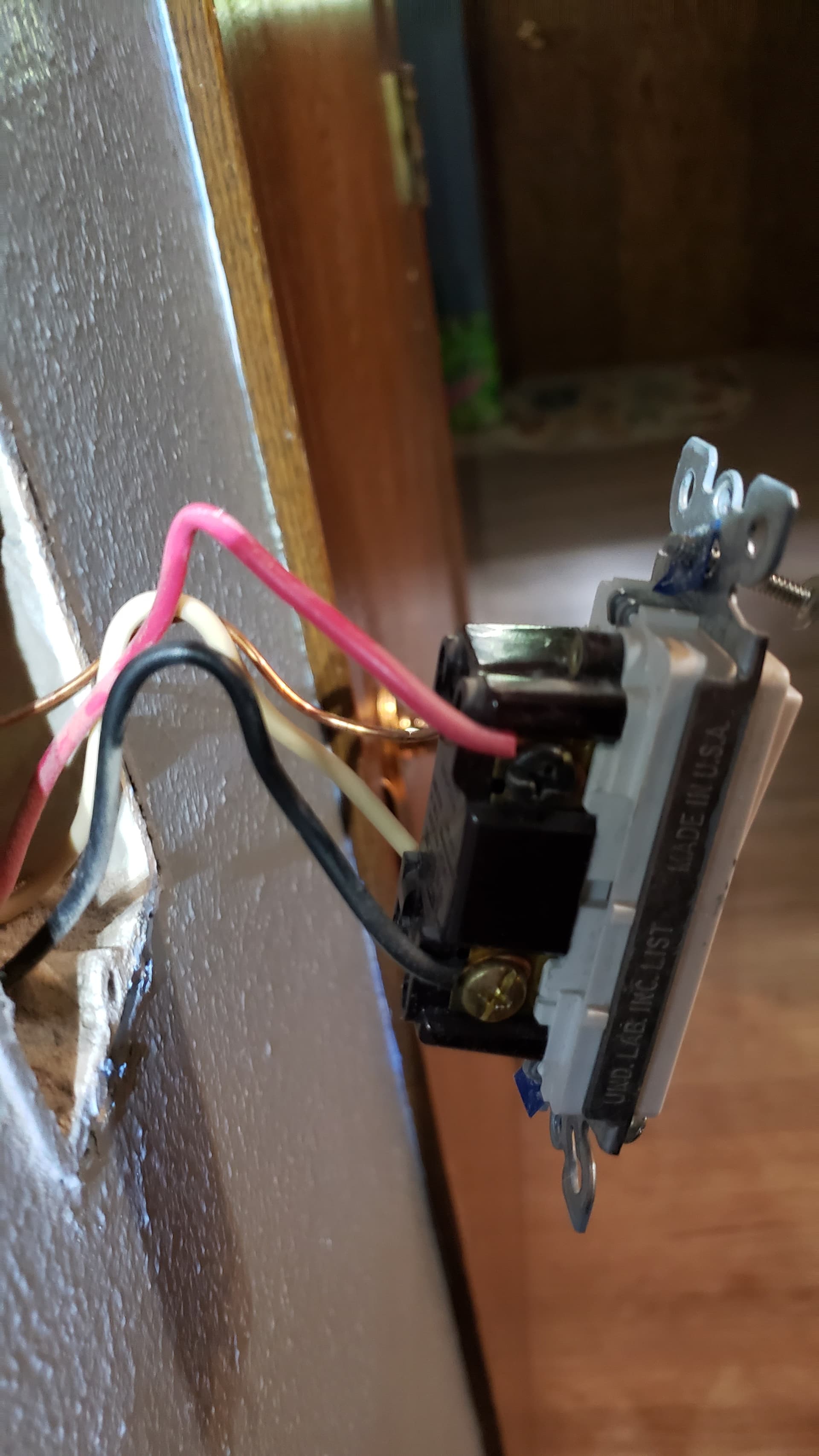 house wiring light switch